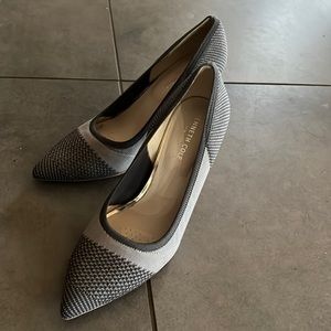 Brand New Kenneth Cole Knit Riley Pumps grey upper textile lining leather